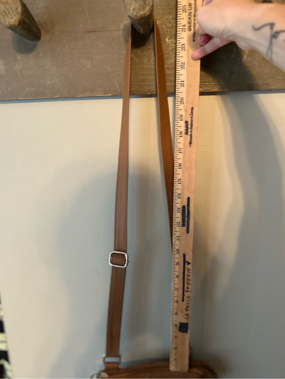 Leather crossbody - Picture 10 of 11